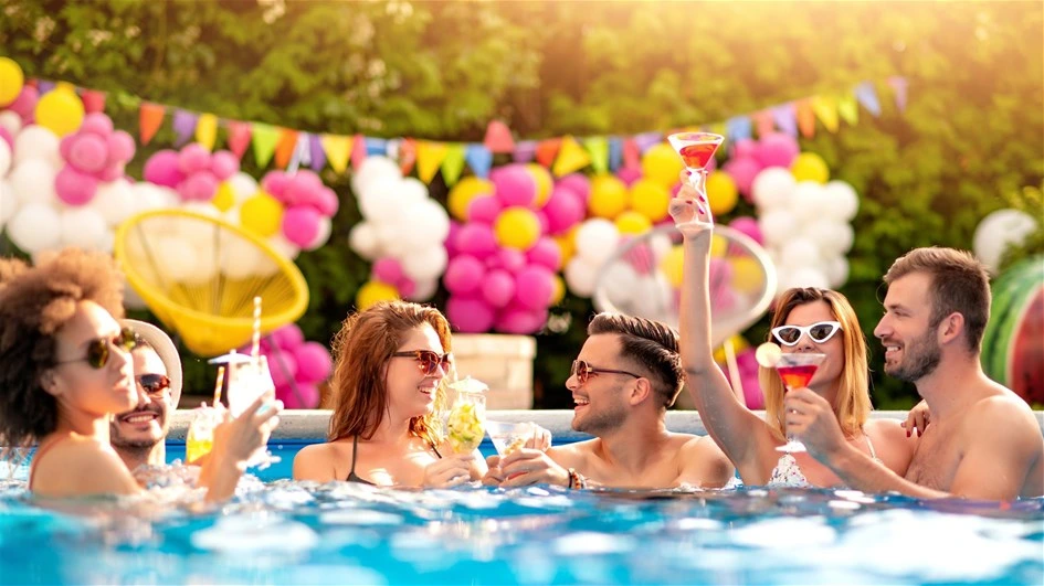 Explore Freedoms range of family swimming pools